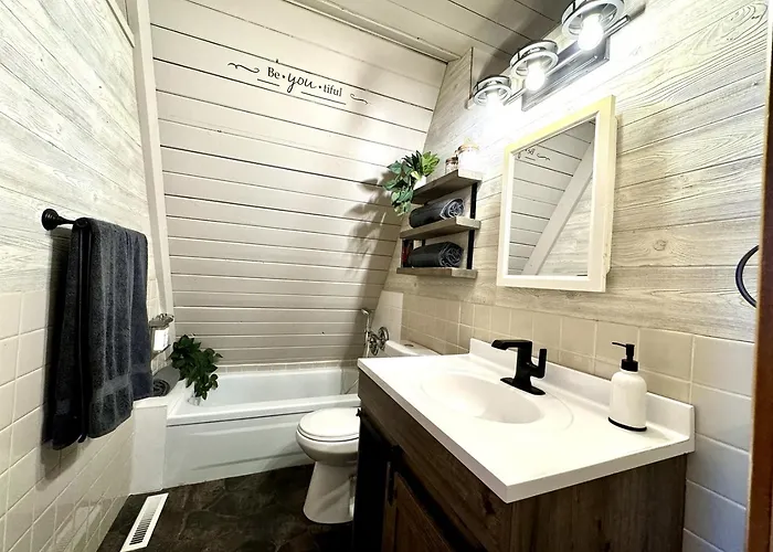 Cozy Lakefront Aframe W Hot Tub & Dock * Decatur