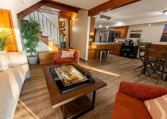 Cozy Lakefront Aframe W Hot Tub & Dock